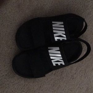 Women’s Nike Tanjun Sandals
